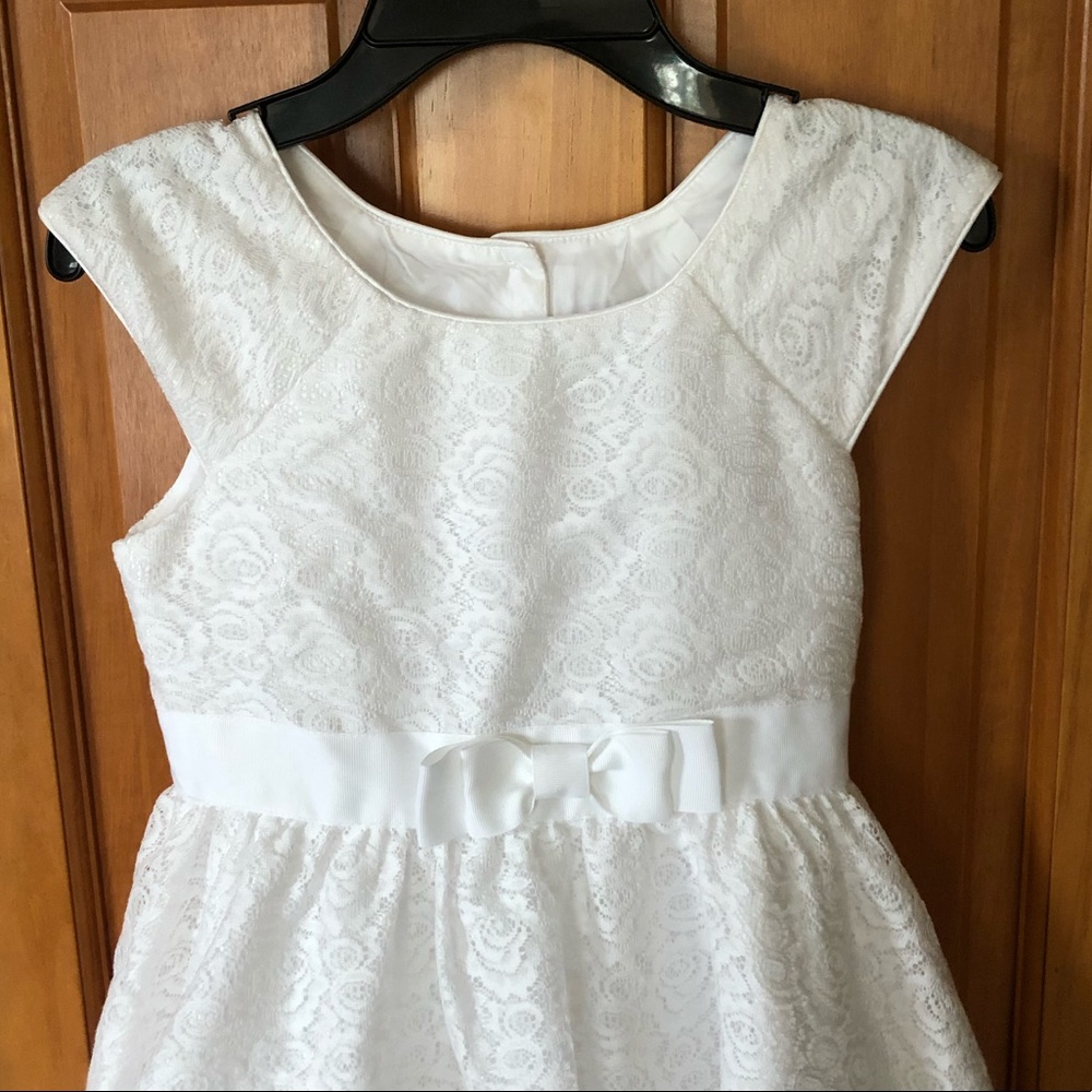 brand new Children’s white lace dress - Picture 2 of 5
